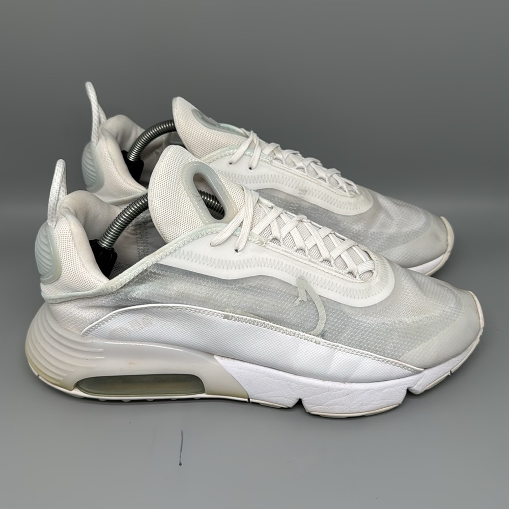 Nike Air Max 2090‎ Running Shoes BV9977-100 Men’s Sz 10.5